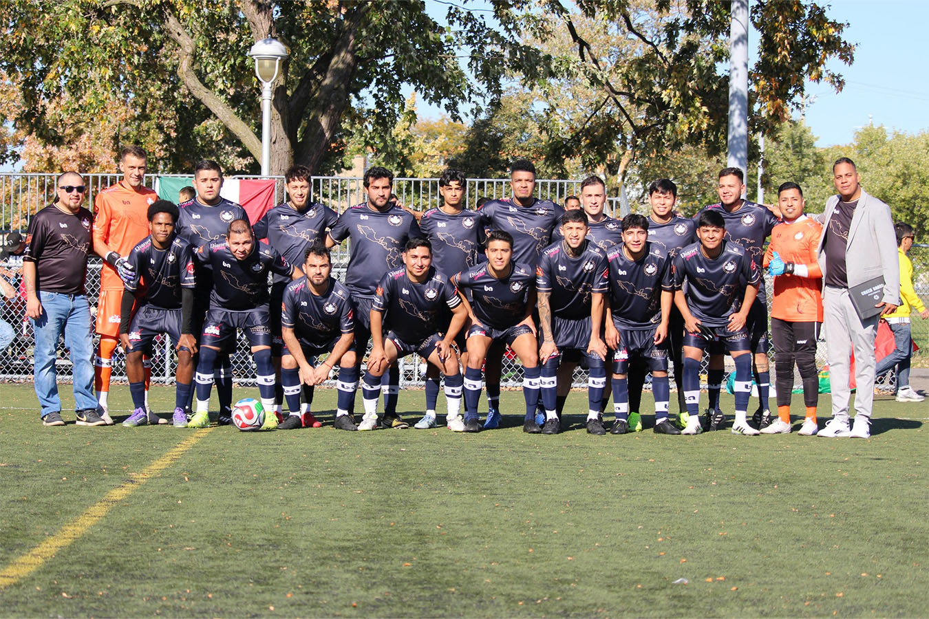 Estrellas Oro | Montreal